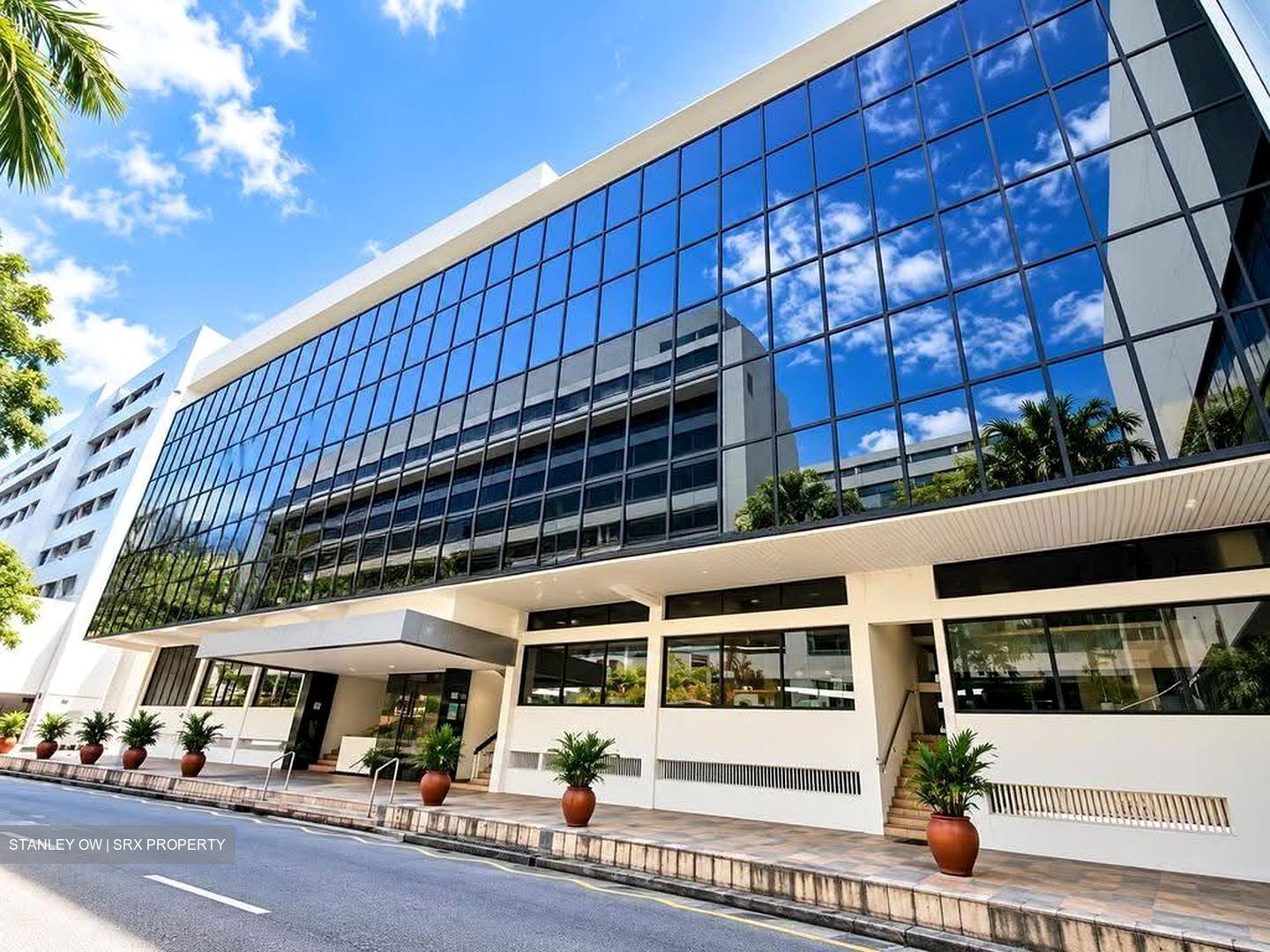 United House (D9), Office #636744641